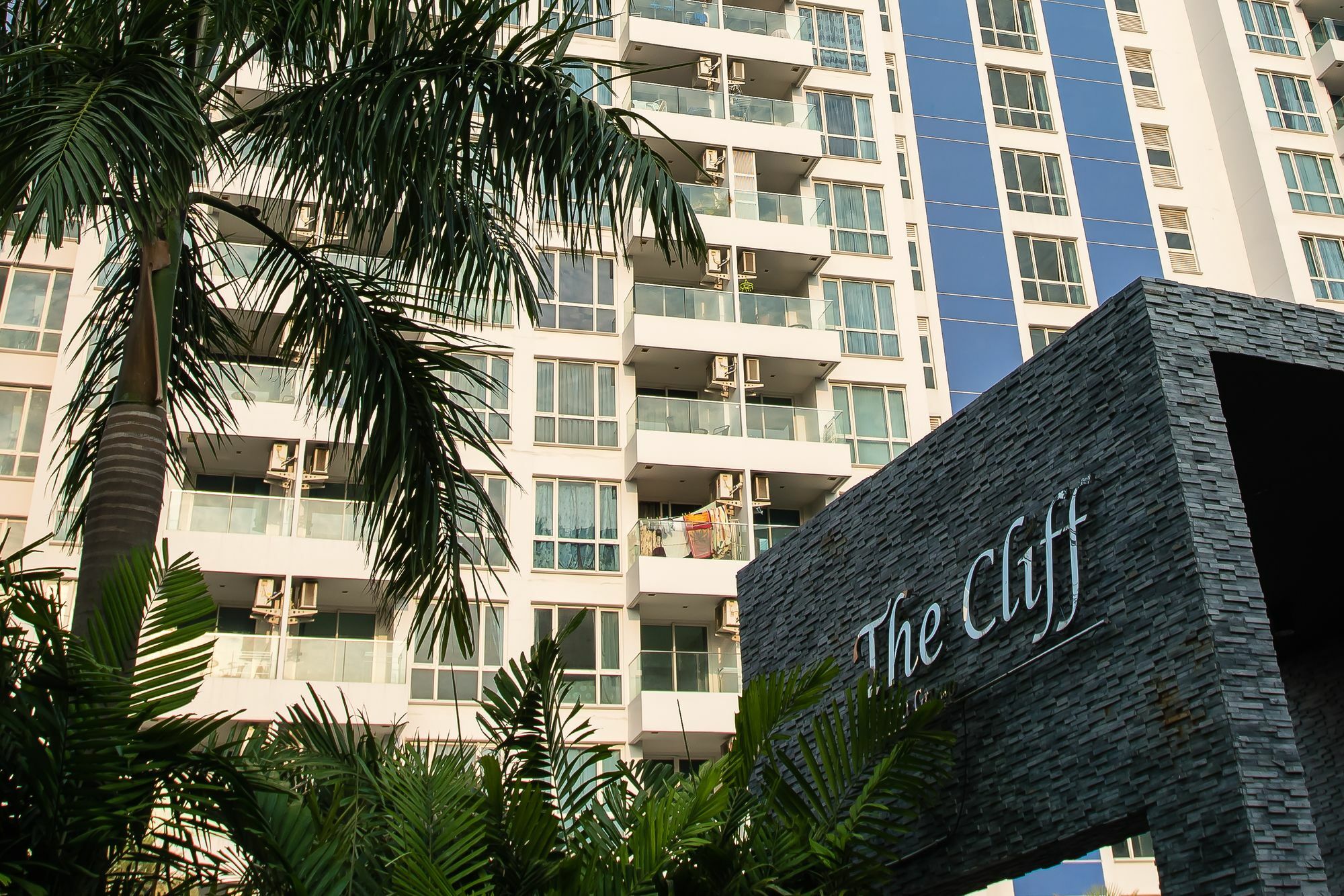 The Cliff Condominium باتايا المظهر الخارجي الصورة